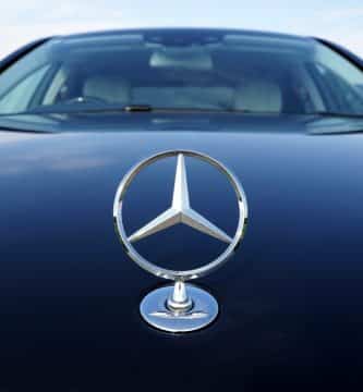 Mercedes-Benz Blockchain Adopción